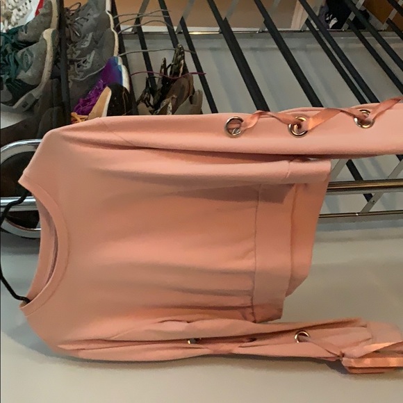 Pink cropped sweater - Picture 1 of 2